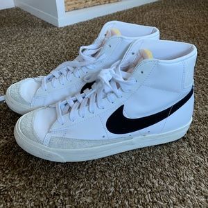 Nike Blazers  Mid ‘77 - Women’s size 10